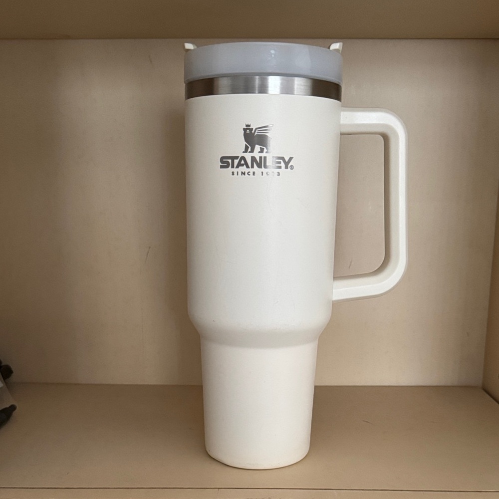 Stanley Cream Insulated Travel Mug with Handle